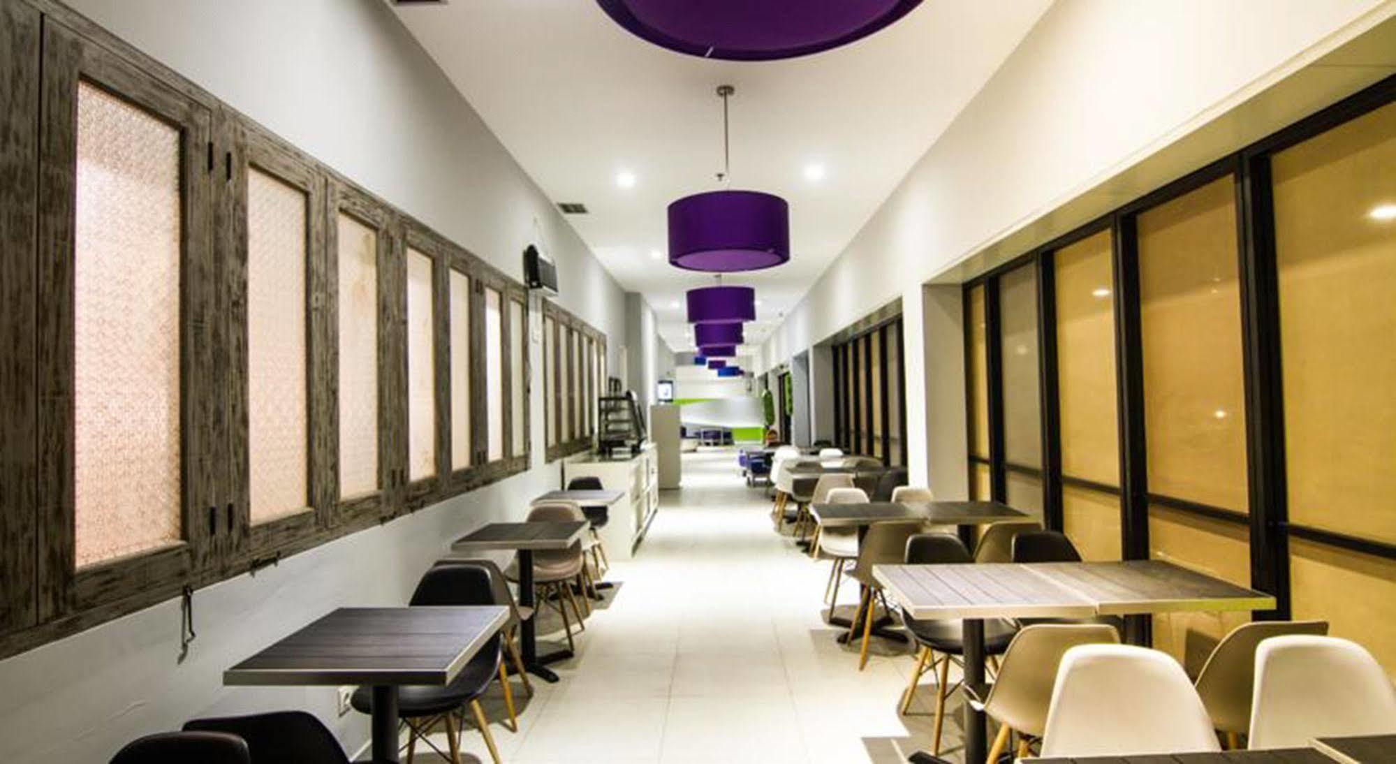 Urban Styles Hitz Kuta Hotel Kuta Lombok Exterior foto
